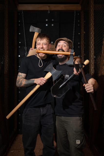 Axe Throwing Experience - Starting with safety, coaching, and your first throw