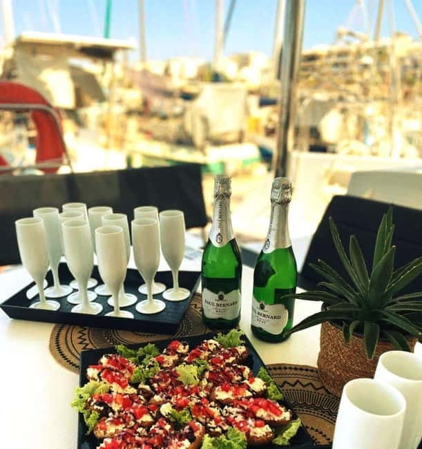 Ayia Napa: Afternoon Catamaran Cruise with Lunch & Open Bar - Why the afternoon timing works