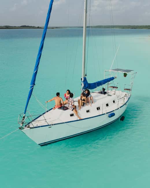 Bacalar Lagoon Sailing Tour with Open Bar and Mexican Lunch - Setting out on Bacalar’s seven-color water