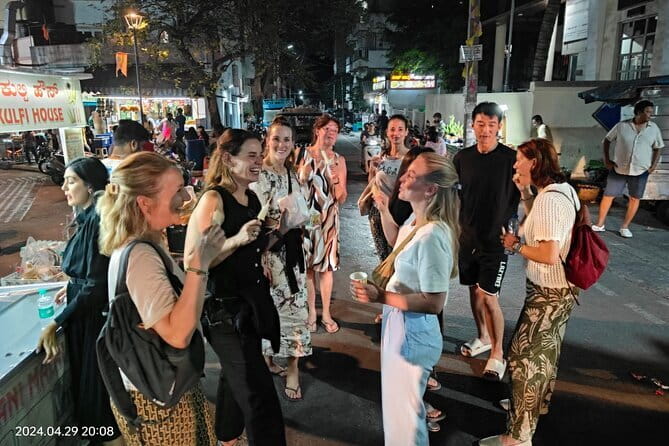 Bangalore The original Pub crawl Tour - Who will enjoy this pub crawl most?
