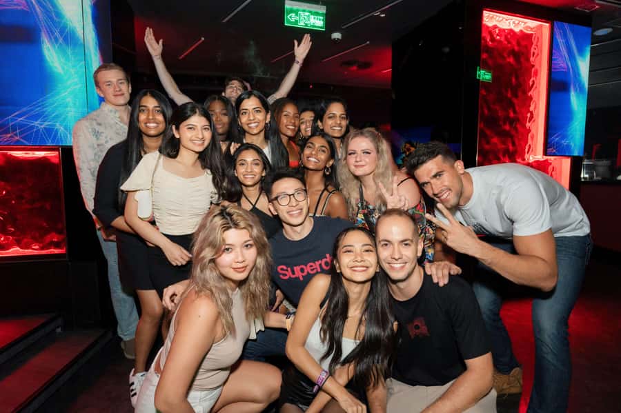 Bangkok: Bar and Club Crawl - Who will enjoy this most