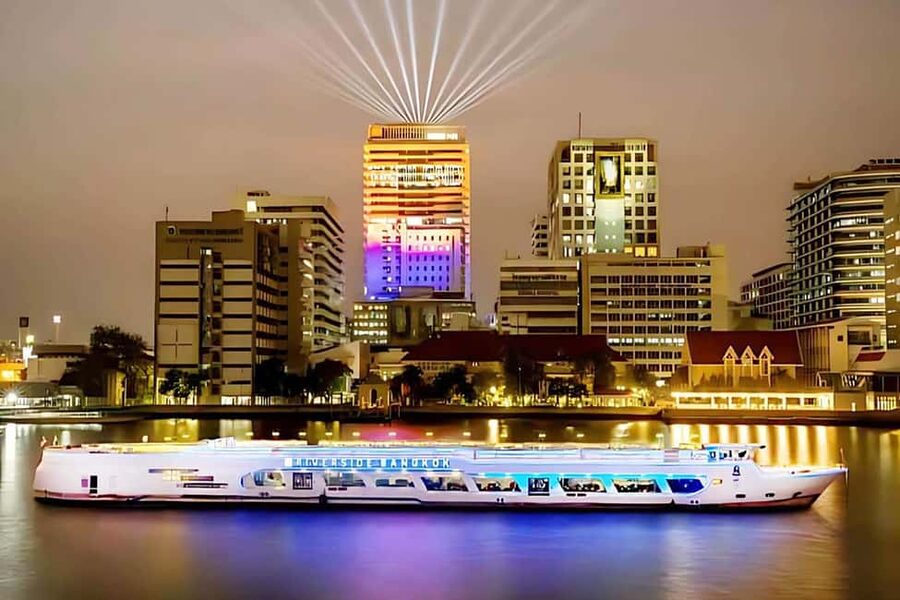 Bangkok: Carnival Dinner Cruise with Free-Flow Beer & Buffet - The Chao Phraya route from 19:30 to 21:30