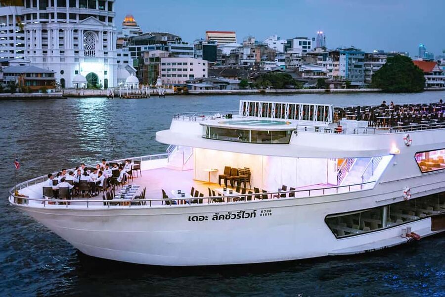 Bangkok: Luxury White Sunset or Dinner Cruise with Beer - Choosing between the 17:00 and 20:15 cruises