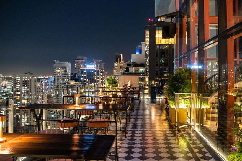 Bangkok: Mojjo Rooftop Lounge & Bar Food & Beverage Package - Practical details before you book