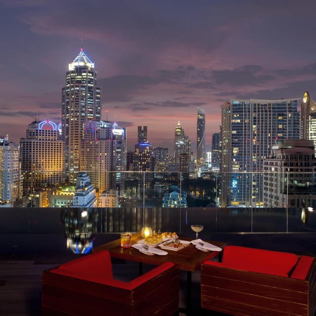 Bangkok: RedSquare Rooftop Bar at Novotel Sukhumvit 4 - The view, the real reason to book