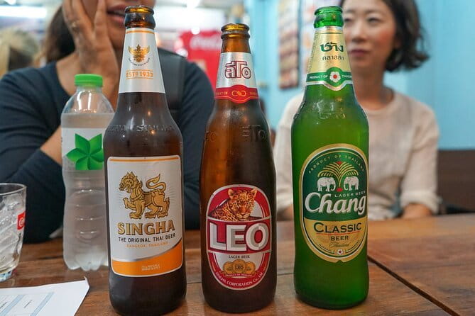 Bangkok Tuk Tuk Night Tour with food & drinks in Siam & Silom - Patpong Night Market: sweets, drinks, and a short browse