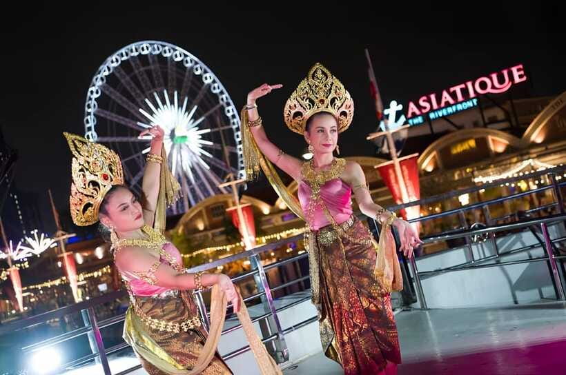 Bangkok: White Orchid Chao Phraya Dinner Cruise free Beer - Thai dance, live music, and the cabaret finale