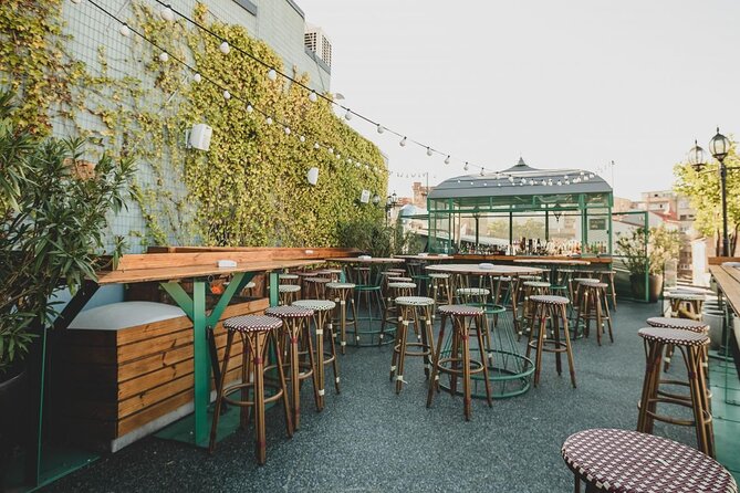 Bar Crawling - Linea, Closer to the Moon, keeps the rooftop theme going