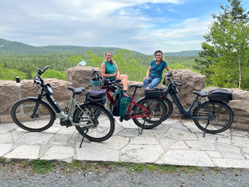 Bar Harbor: Acadia National Park Carriage Roads Ebike Tour - The guides make the difference