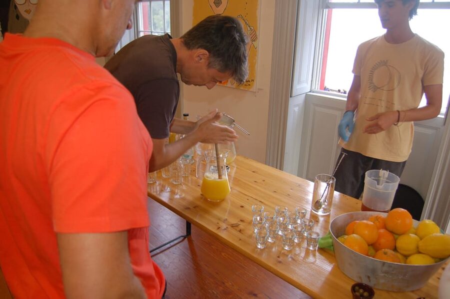 Bar hopping & Poncha Workshop in Funchal - Three artisanal beers with different flavors