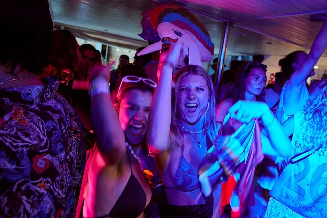 Barcelona Boat Party Cruise with Drinks & Live DJ - What the two-hour cruise is really like