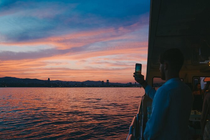 Barcelona Boat Party Cruise with Drinks & Live DJ - How the experience compares with a normal Barcelona night out