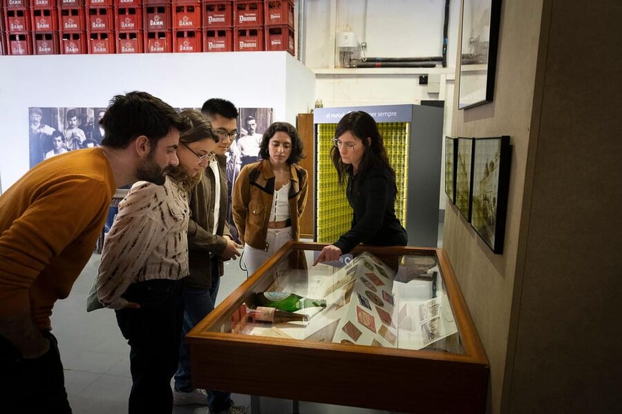 Barcelona: Estrella Damm Old Brewery Tour with Tasting - Who should book this tour?