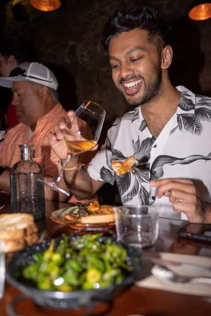 Barcelona Old Town Tapas Night: Hidden Bars, Cava & Vermut - Call de Barcelona, where the evening slows down