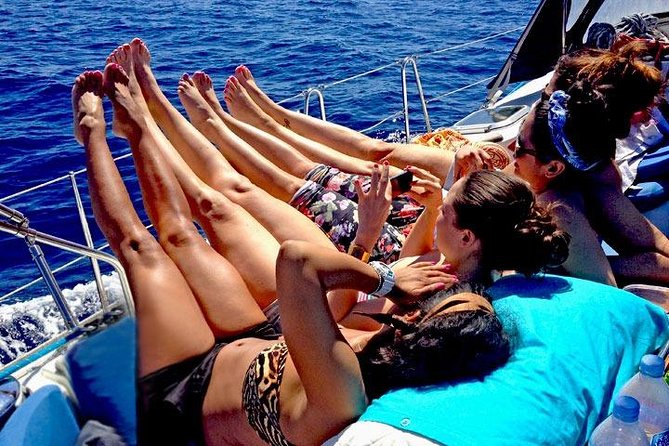 Barcelona Private Sailing with Open Bar & Snacks (max 9) - Is the private price good value?