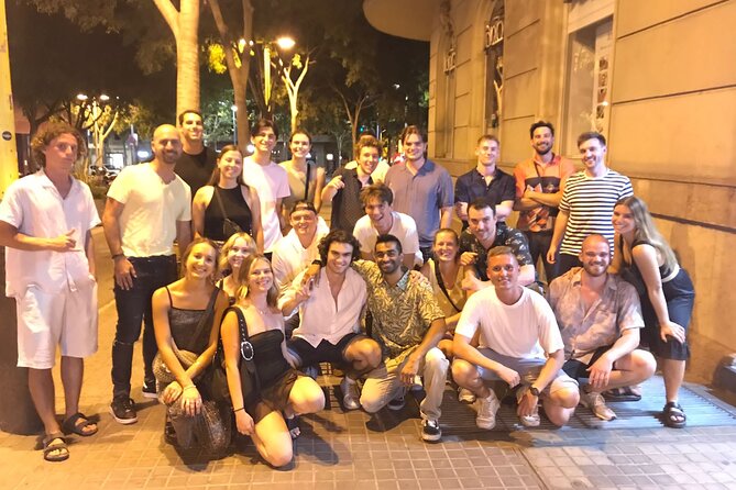 Barcelona Pub Crawl by KING -The Best Party tour & VIP Club Entry - Who will enjoy this Barcelona night out?