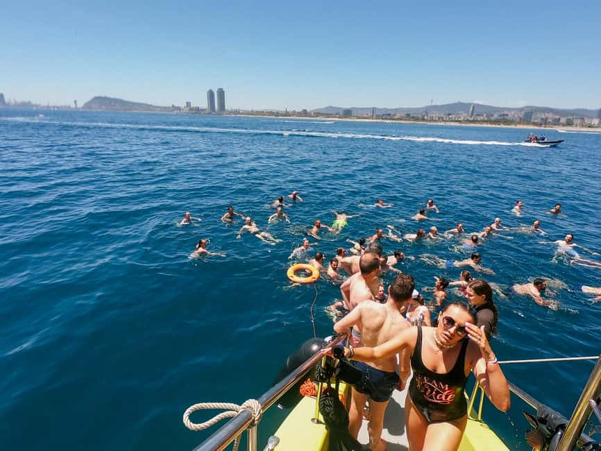 Barcelona: Snack, Swim & Party Boat - Snacks, paella, and what you actually receive