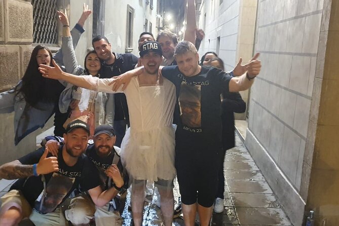 Barcelona speakeasy tapas pub crawl with hidden bars - Starting in Ciutat Vella at 8 p.m.