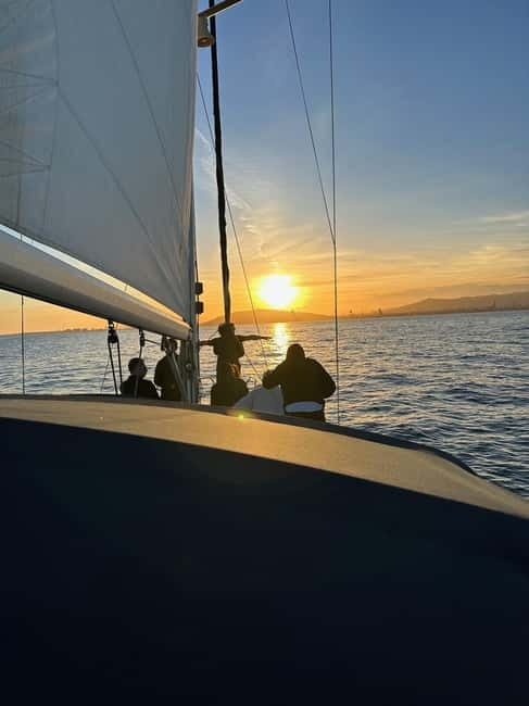 Barcelona: Sunset Sailboat Cruise with Open Bar and Snacks - Is $46 a fair price?