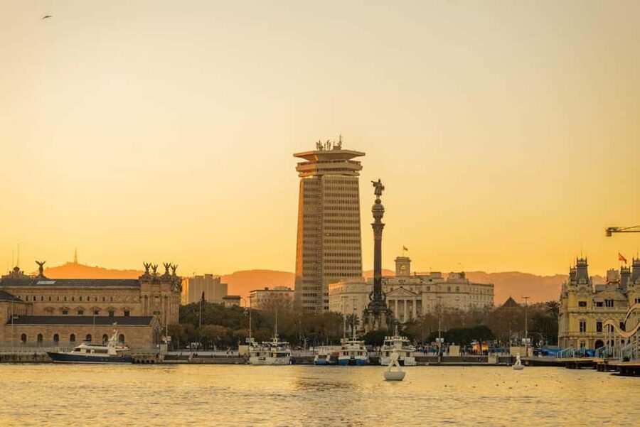 Barcelona Sunset Sailing Experience with open bar and snakcs - The sunset views, from the Sagrada Familia to the W Hotel