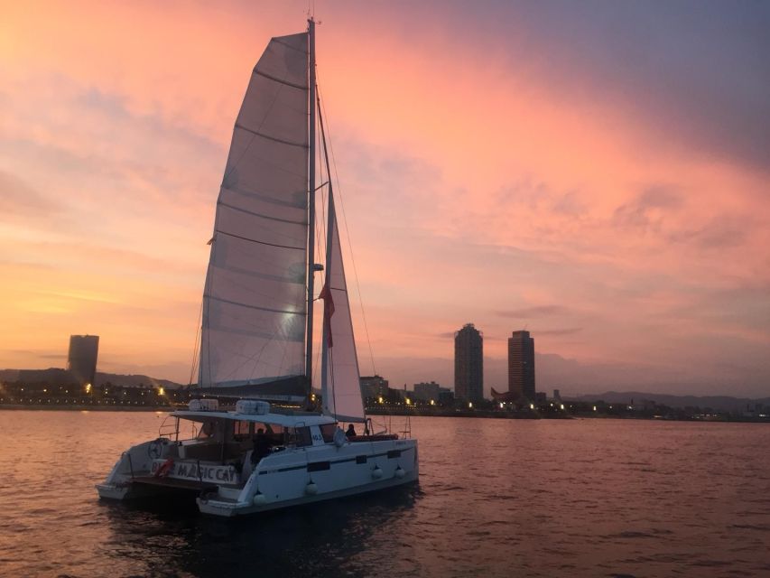 Barcelona: Sunset Sailing Tour with Open Bar & Snacks - Why this sunset sail works so well