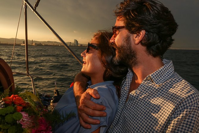 Barcelona Unique Sunset Sailing Experience with Tapas & Open Bar - Key points at a glance