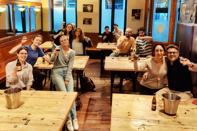 Beer Tasting Experience in Brussels - The five pours and why the small glasses work
