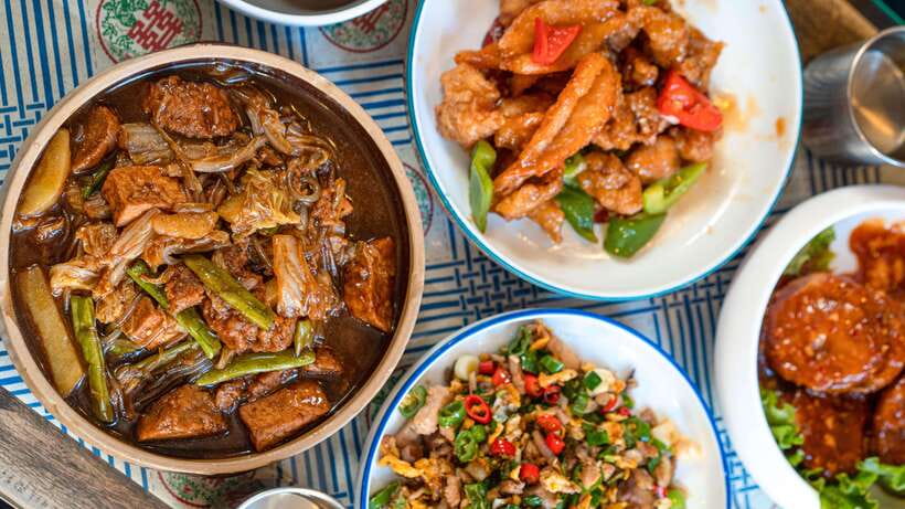 Beijing: Hidden Gems Guided Food Tour with Beer and Tastings - Why this Beijing food tour works so well