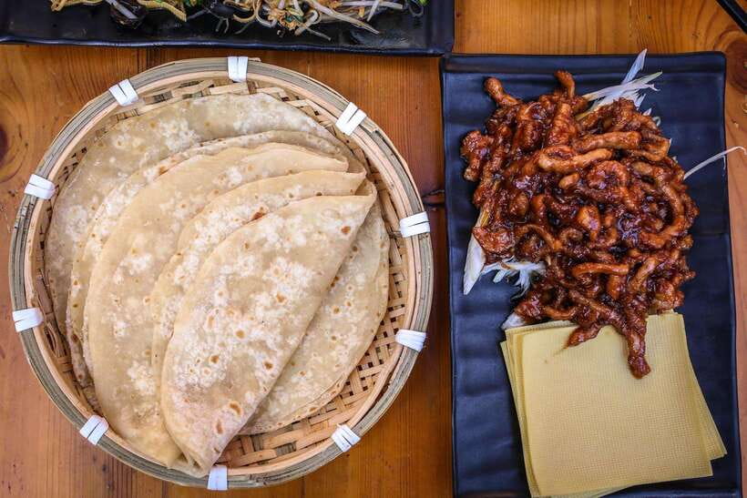 Beijing: Hidden Gems Guided Food Tour with Beer and Tastings - A rare Muslim dish with an imperial connection