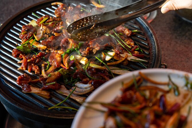 Beijing Hutong Walking Food and Beer Tour at Hidden Restaurants - Why the small group matters