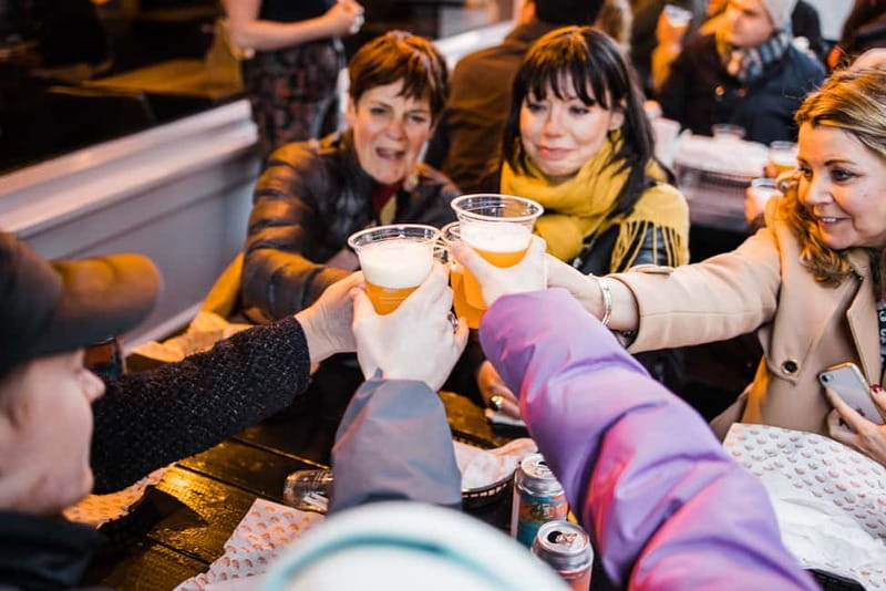 Belfast: Guided Craft Beer and Street Food Tour - Seven beers, from familiar pours to oddball brews