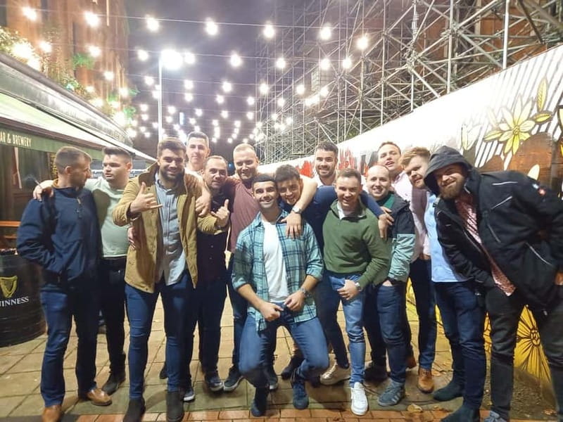 Belfast: Pub Crawl and Bar Walking Tour with Two Drinks - Key points to know before you book