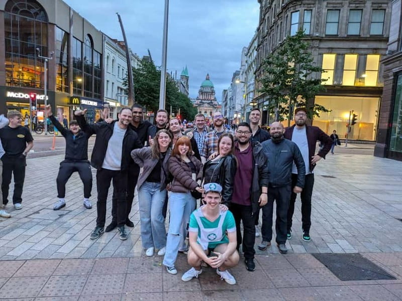 Belfast: Pub Crawl and Bar Walking Tour with Two Drinks - Four pubs, four chances to find your Belfast favorite