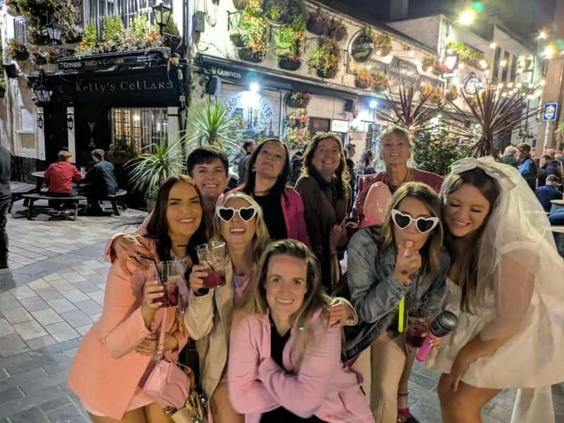 Belfast: Pub Crawl and Bar Walking Tour with Two Drinks - Should you book the Belfast pub crawl?