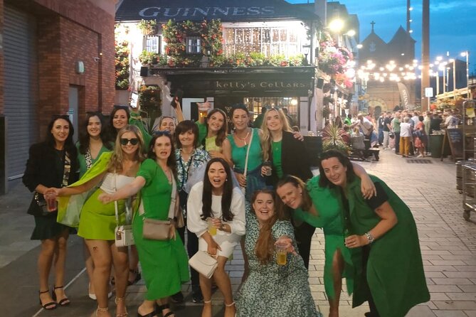 Belfast Pub Crawl - McHugh’s: a 1711 start with local beer