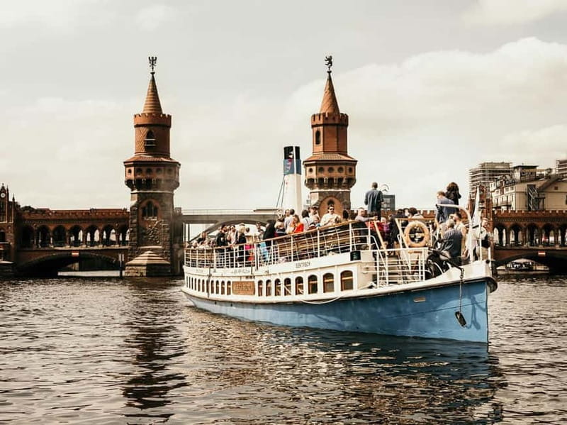 Berlin: 2.5-Hour Beer & Sunset Sightseeing Boat Cruise - What the Berlin evening cruise is really like