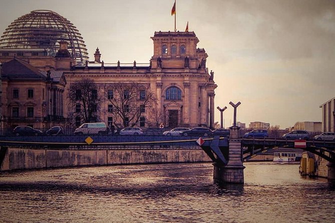Berlin Beers & Battlefields Tour: War History and German Beer - Why the small group matters