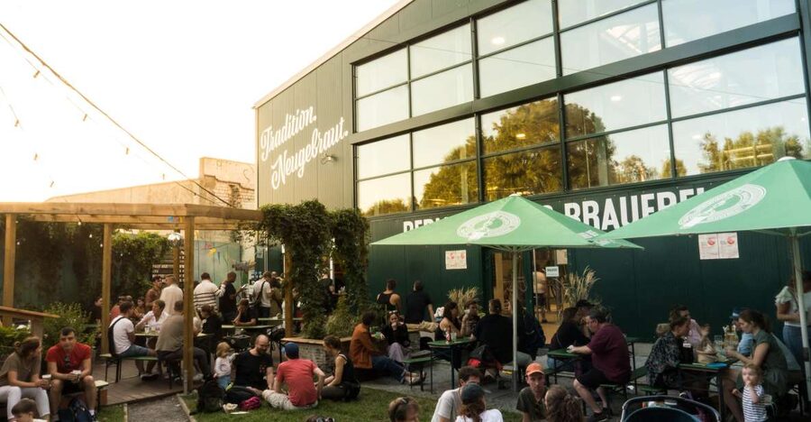 Berlin: Berliner Berg Brewery Tour with Beer Tasting - Five Berliner Berg beers at the tasting
