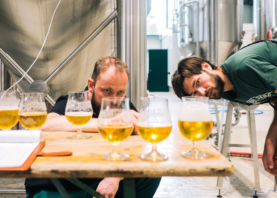 Berlin: Berliner Berg Brewery Tour with Beer Tasting - Why the guide makes a difference