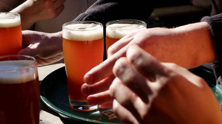 Berlin: Guided Craft Beer & Cultural Tour With Snacks - Starting at Ostkreuz and entering Friedrichshain