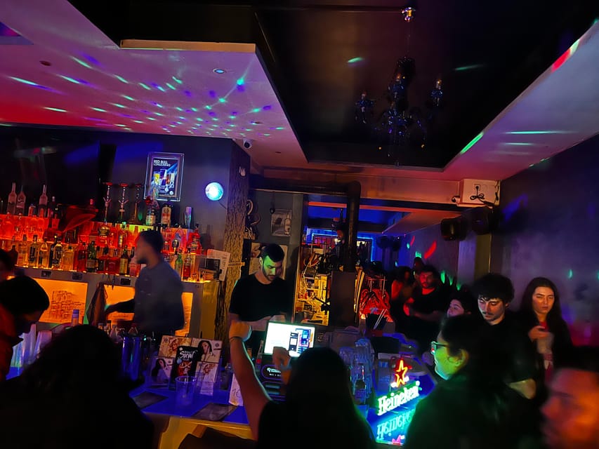 Berlin: Pub Crawl & Party with Free Shots & VIP Club Access - The guides make or break the evening