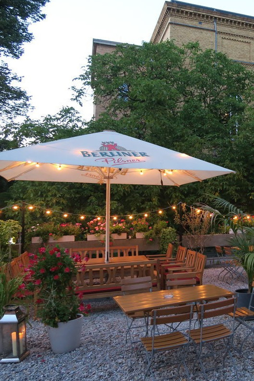 Berlin: Ticket for Bar Jeder Vernunft - Theater & Restaurant - Key things to know before you go