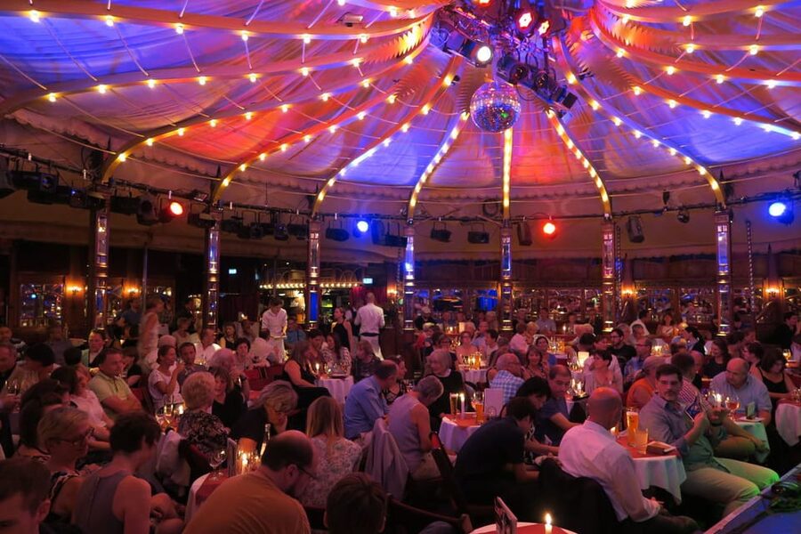 Berlin: Ticket for Bar Jeder Vernunft - Theater & Restaurant - Why the setting matters more than the scale