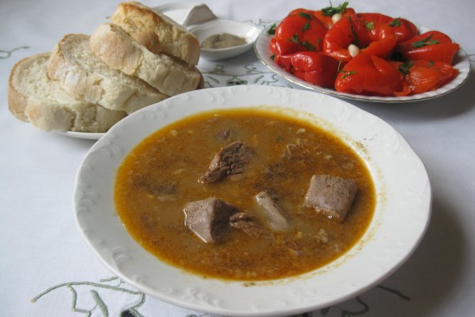 Best of Local Food & City Tour of Tirana - Food & Drinks Included - What the food program really includes