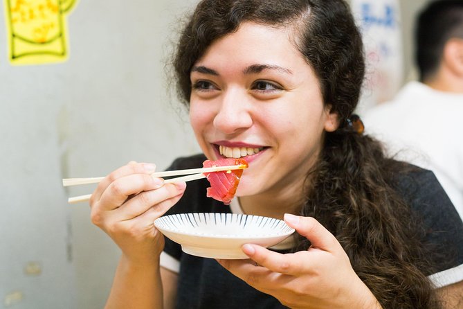 Best of Shinjuku: Izakaya Food Tour (4 Stops, 14+ Tastings) - Guides make the difference