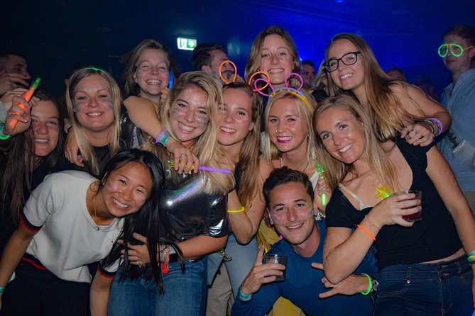 Big Night Out Pub Crawl - Starting at The Scary Canary on Kent Street