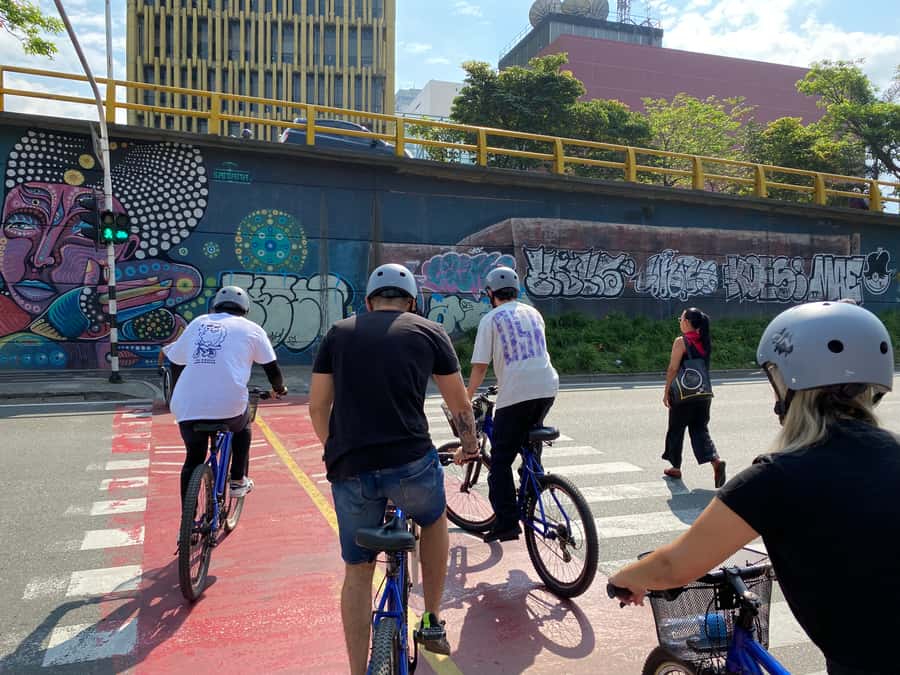 Bike Tour Medellin with Snacks and Local Beer - Key points at a glance