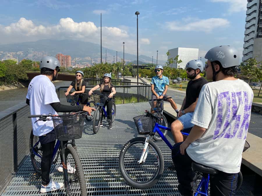 Bike Tour Medellin with Snacks and Local Beer - Pueblito Paisa and the first climb