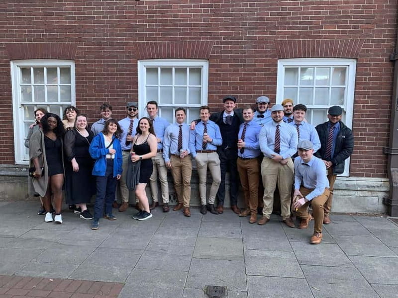 Birmingham Slogging Gang Evening Walking Tour with Pub Stops - Why this Birmingham night tour is different
