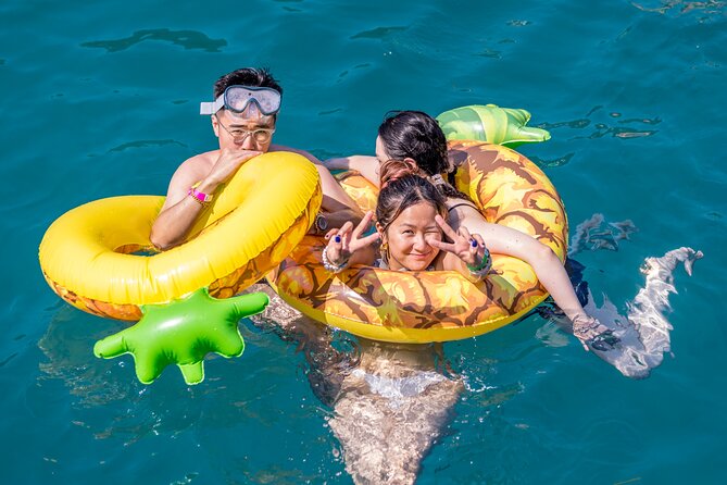 Blue Lagoon & 3 Islands Cruise with Lunch from Split - Maslinica on Šolta: the most atmospheric stop
